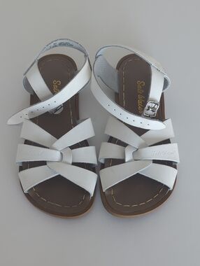 Salt Water Sandals Kids Size 2